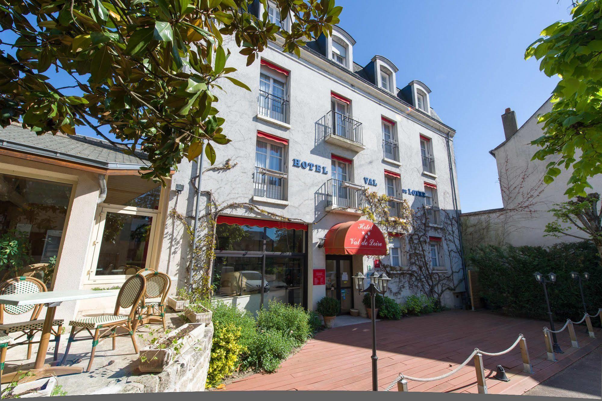 Hotel Val De Loire Azay-le-Rideau Exterior photo