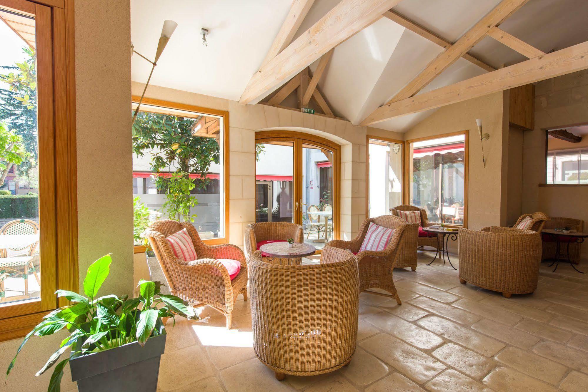 Hotel Val De Loire Azay-le-Rideau Exterior photo